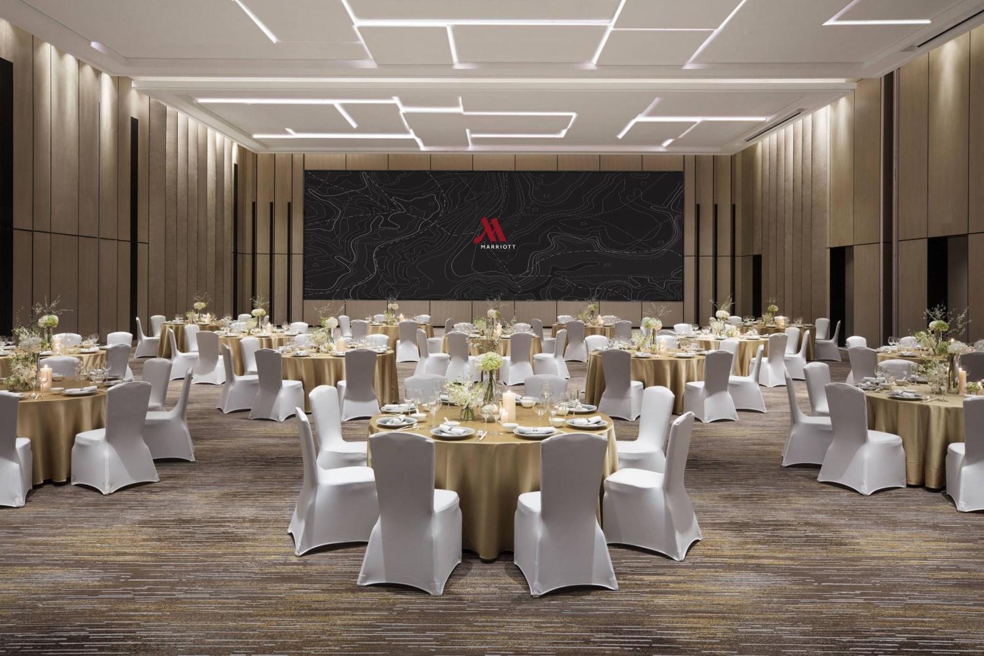 Marriott Kangqiao Khách sạn
